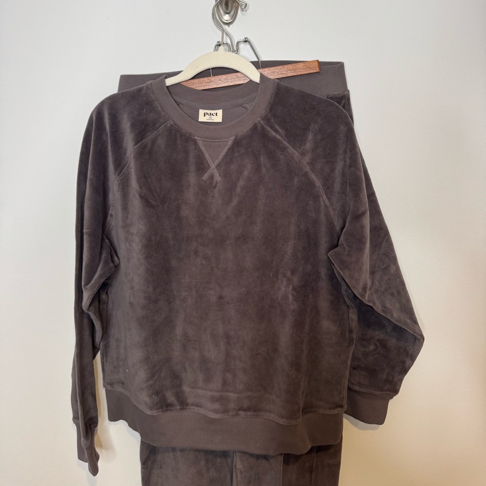 Pact Dark Brown Crewneck Sweatshirt with Matching Sweatpants